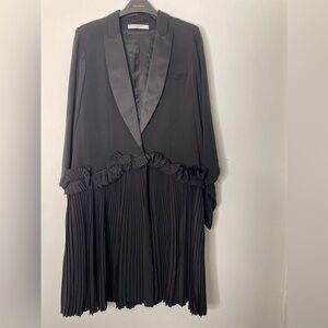 Black oversized silk Givenchy coat size 38/ medium